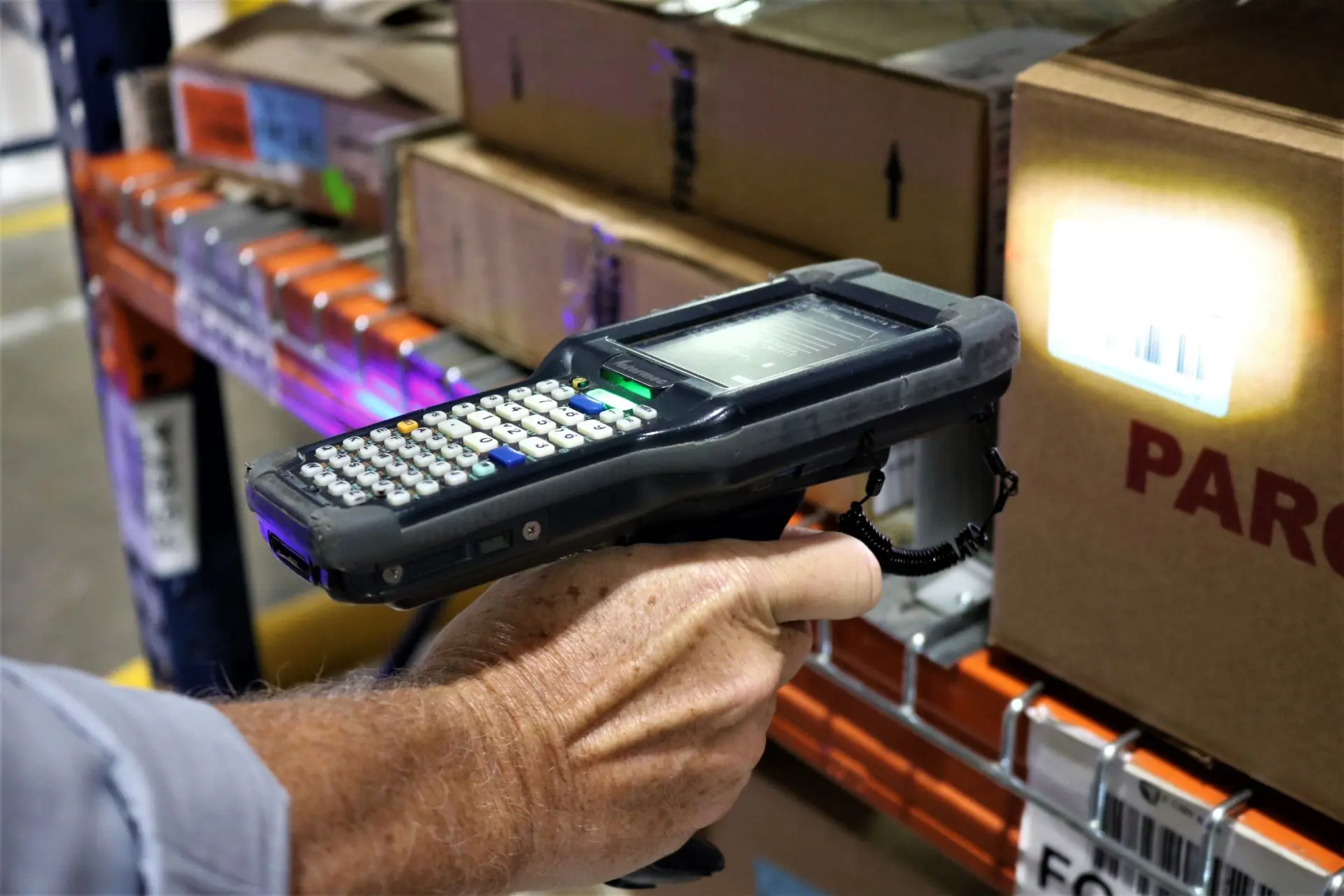 Server racks and network infrastructure in a data center, the core of JCAIN's reliable IT solutions.