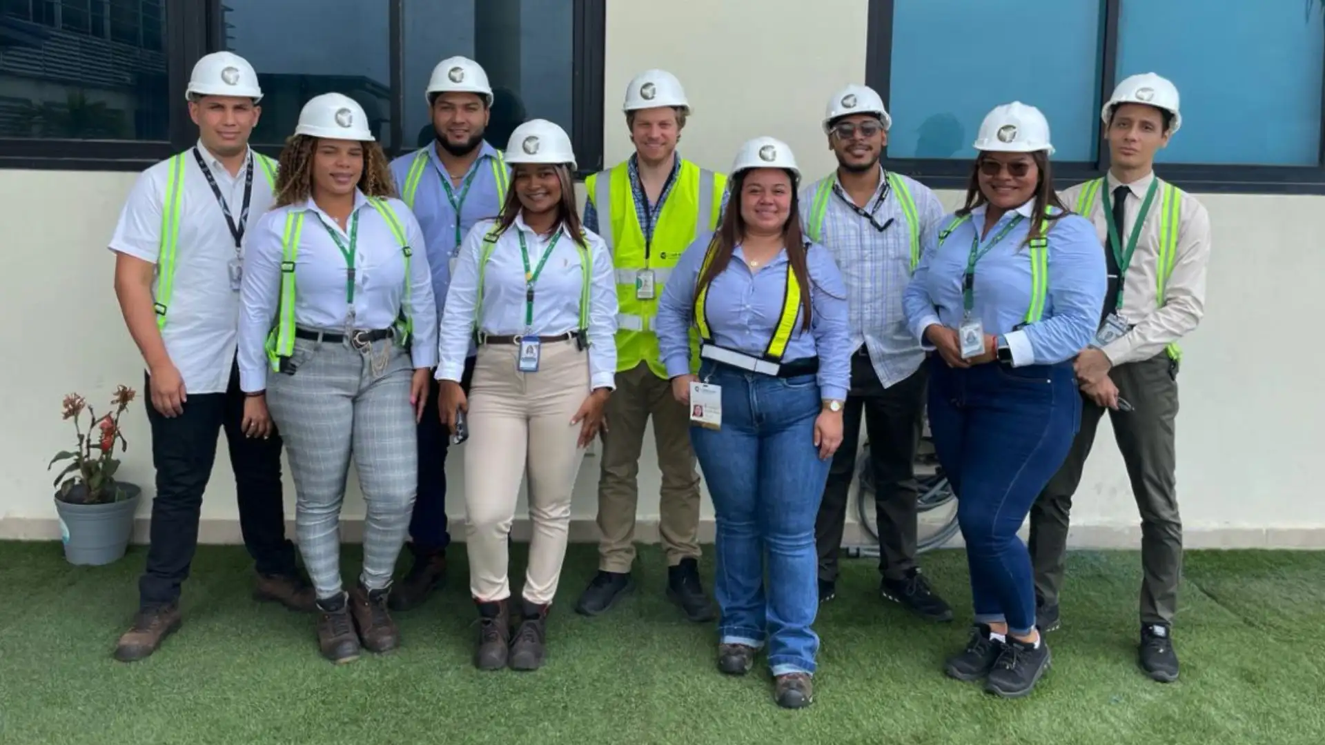 JCAIN employees working together, showcasing the teamwork involved in our supply chain careers.